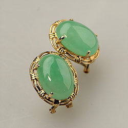 Jade Earring 125