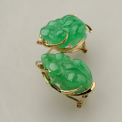 Jade Earring 185