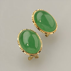 Jade Earring 201