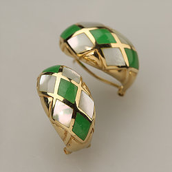 Jade Earring 209