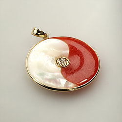 Yin-Yang-Disc-Cut-good-luck-red-jade-pendant