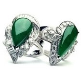 jade-jewelry-in-jade-rings